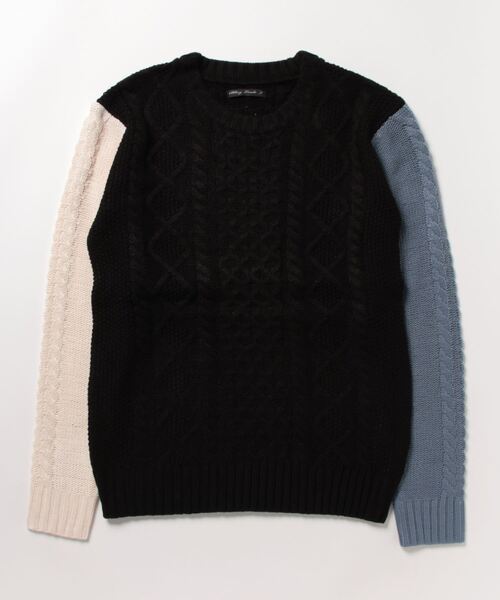 Bling Leads（ブリングリーズ）の「【Bl】【Bling Leads】ケーブルクルーニット（ニット/セーター・レディース・ブラック/ネイビー/レッド/ワインレッド/ホワイト系その他/ブラック系その他/グレー系その他/ブルー系その他/キャメル/ホワイト系その他2/ブラック系その他2/グレー系その他2/ブラウン/ベージュ/ライトパープル/ネイビー×ホワイト/ブラック×ホワイト/グリーン系/その他2/その他1/ブルーグレー・MEDIUM/LARGE/X-LARGE）」の21枚目の写真