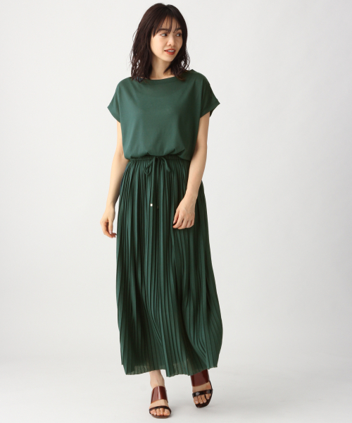 A part by（アパートバイ）の「Pドロストプリーツマキシワンピース 832353（ワンピース・レディース・ネイビー/ブラウン/グリーン/グレー/イエロー・FREE）」の13枚目の写真