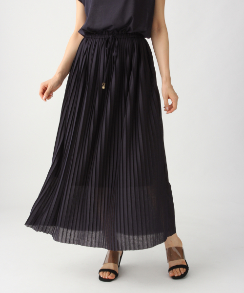 A part by（アパートバイ）の「Pドロストプリーツマキシワンピース 832353（ワンピース・レディース・ネイビー/ブラウン/グリーン/グレー/イエロー・FREE）」の17枚目の写真