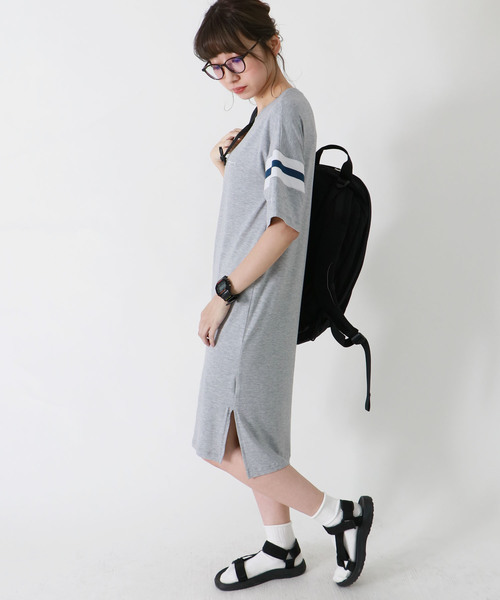 Champion(チャンピオン)の「【Champion】スリットワンピース(ワンピース・レディース・ホワイト/チャコールグレー/ネイビー・M)」の8枚目の写真