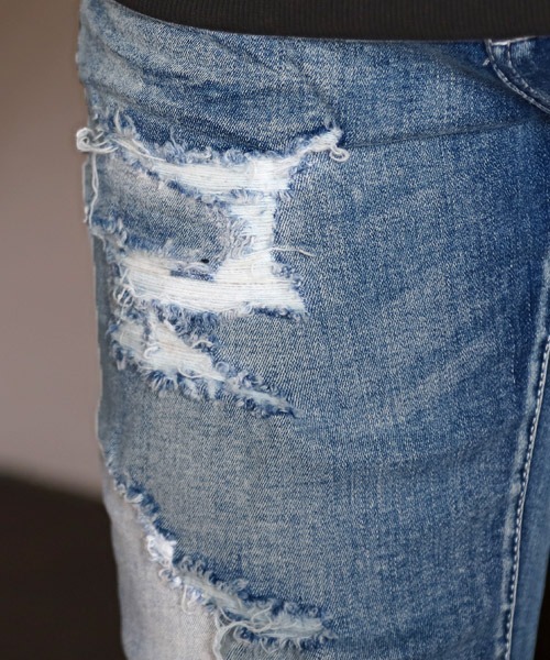 LUXSTYLE（ラグスタイル）の「ハードダメージ加工カットオフアンクルデニムスキニーパンツ（デニムパンツ・メンズ・ブルー系その他/インディゴブルー/ブルー/グレー/ブラック/ホワイト・L/XL/M/S）」の18枚目の写真