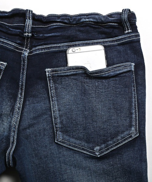 LUXSTYLE（ラグスタイル）の「ハードダメージ加工カットオフアンクルデニムスキニーパンツ（デニムパンツ・メンズ・ブルー系その他/インディゴブルー/ブルー/グレー/ブラック/ホワイト・L/XL/M/S）」の10枚目の写真