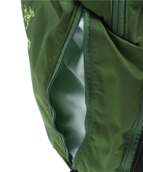 BEAMS BOY（ビームスボーイ）の「□ARC'TERYX / “MANTIS 26” 1627CL（バックパック/リュック・レディース・オレンジ/グリーン・ONE SIZE）」の15枚目の写真
