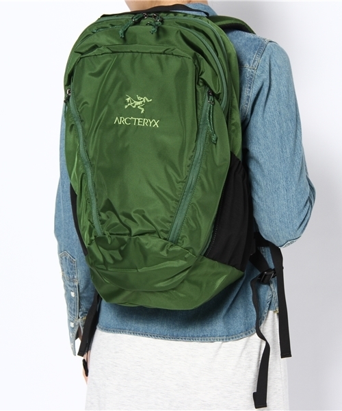 BEAMS BOY（ビームスボーイ）の「□ARC'TERYX / “MANTIS 26” 1627CL（バックパック/リュック・レディース・オレンジ/グリーン・ONE SIZE）」の13枚目の写真