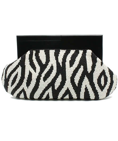 AMERICAN RAG CIE(アメリカンラグシー)の「ANAN`S/ANA-394532◆(クラッチバッグ・レディース・ブラック・ONE SIZE)」の1枚目の写真