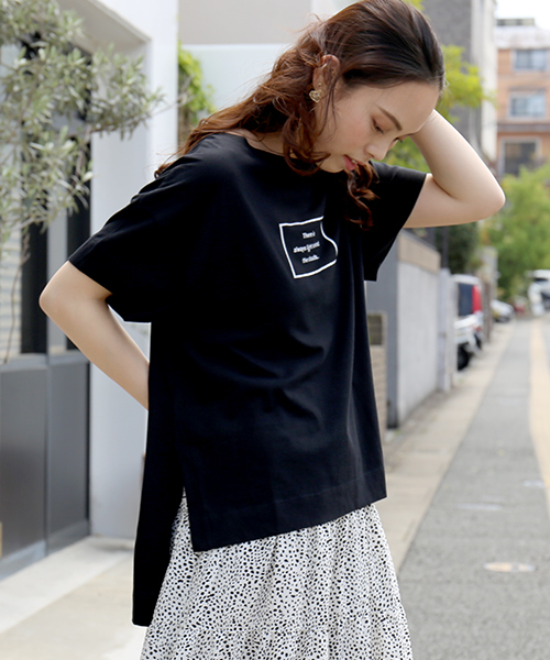 n'ee-ne（ネーネ）の「ロゴTシャツ（Tシャツ/カットソー・レディース・ブラック系その他2/ブラック系その他/ホワイト系その他2/ホワイト系その他・M）」の12枚目の写真