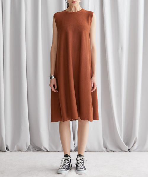 STUDIOUS（ステュディオス）の「【STUDIOUS】Aライン ノースリーブニットワンピース（ワンピース・レディース・ブラック/ベージュ/ライトブラウン/ミント・FREE）」の15枚目の写真