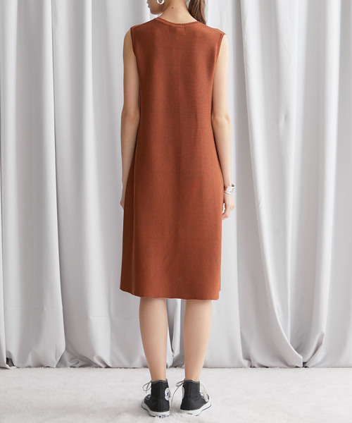 STUDIOUS（ステュディオス）の「【STUDIOUS】Aライン ノースリーブニットワンピース（ワンピース・レディース・ブラック/ベージュ/ライトブラウン/ミント・FREE）」の21枚目の写真