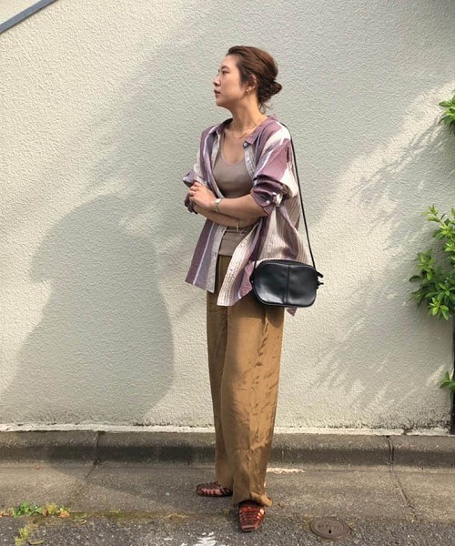 TODAYFUL（トゥデイフル）の「フェイクレザーショルダーバッグ（ショルダーバッグ・レディース・キナリ/ブラック・FREE）」の6枚目の写真