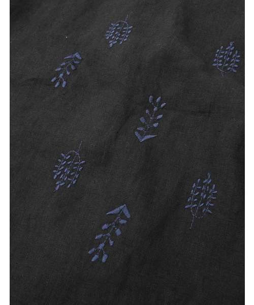 nop de nod（ノップドゥノッド）の「Laukku リネン刺繍 ショルダー（ショルダーバッグ・レディース・ブラック/キナリ・8）」の14枚目の写真