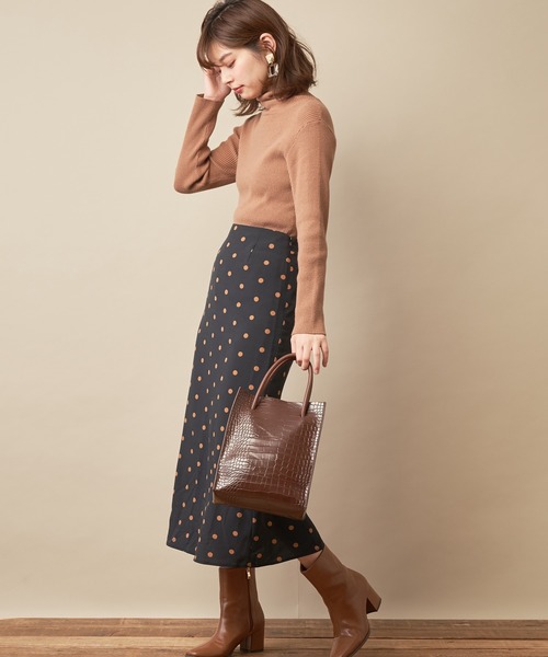 natural couture（ナチュラルクチュール）の「ドットロングスカート（スカート・レディース・ブラック/アイボリー/キャメル・FREE）」の11枚目の写真