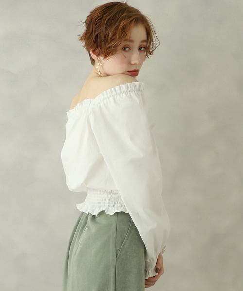 one after another NICE CLAUP(ワンアフターアナザーナイスクラップ)の「【WEB限定】リボンシャーリング2Wayブラウス(シャツ/ブラウス・レディース・オフホワイト/ベージュ/カーキ・FREE)」の8枚目の写真