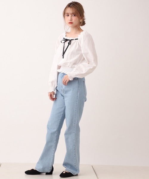 one after another NICE CLAUP(ワンアフターアナザーナイスクラップ)の「【WEB限定】リボンシャーリング2Wayブラウス(シャツ/ブラウス・レディース・オフホワイト/ベージュ/カーキ・FREE)」の21枚目の写真