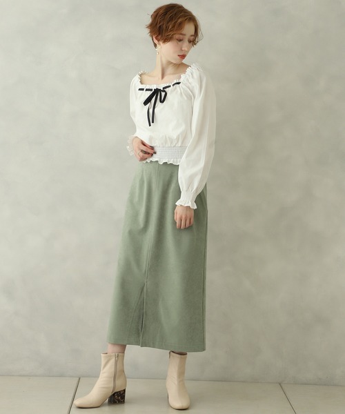 one after another NICE CLAUP(ワンアフターアナザーナイスクラップ)の「【WEB限定】リボンシャーリング2Wayブラウス(シャツ/ブラウス・レディース・オフホワイト/ベージュ/カーキ・FREE)」の5枚目の写真
