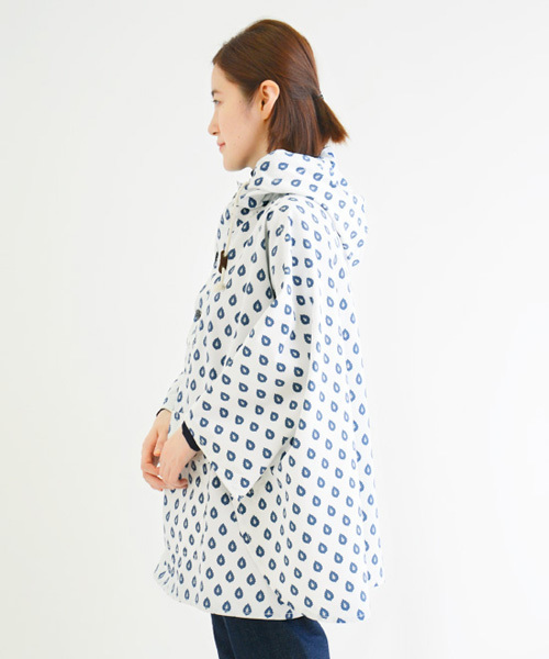 Les Olivades（レゾリヴァード）の「MAZAN ポンチョ（ポンチョ）」 - WEAR