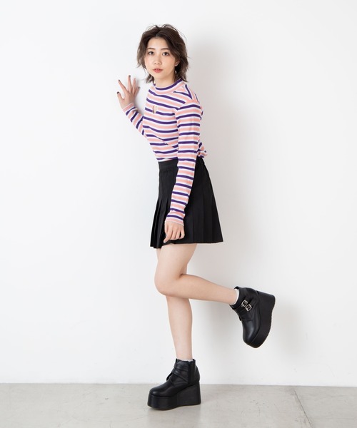 WEGO(ウィゴー)の「WEGO/【XSあり】無地プリーツミニスカート(スカート・レディース・ブラック・SMALL/MEDIUM/LARGE/X-SMALL)」の4枚目の写真