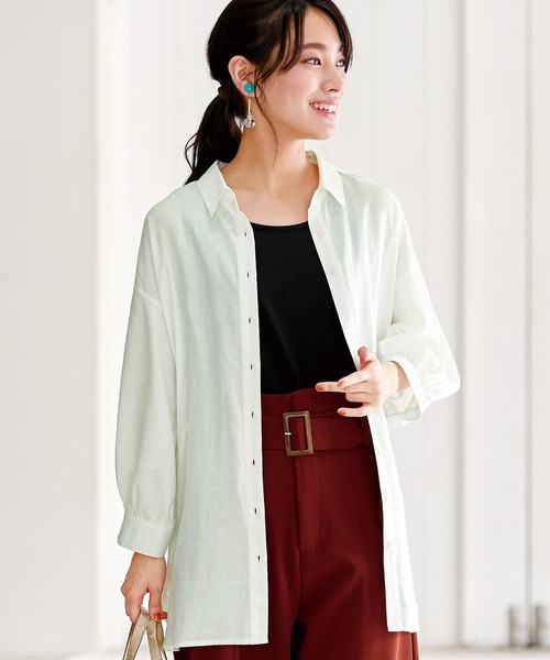 BELLUNA PLUS（ベルーナ）の「涼感麻入り素材シャツジャケット（シャツ/ブラウス・レディース・ネイビー/オフホワイト/カーキ/ターコイズブルー・MEDIUM/LARGE/X-LARGE/XXX-LARGE/XXXX-LARGE/XX-LARGE）」の2枚目の写真