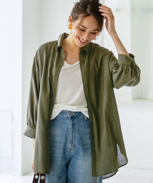 BELLUNA PLUS（ベルーナ）の「涼感麻入り素材シャツジャケット（シャツ/ブラウス・レディース・ネイビー/オフホワイト/カーキ/ターコイズブルー・MEDIUM/LARGE/X-LARGE/XXX-LARGE/XXXX-LARGE/XX-LARGE）」の3枚目の写真