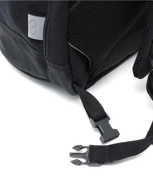 Lui's（ルイス）の「C6(シー・シックス) LAPTOP リュック（バックパック/リュック・メンズ・ネイビー/ブラック・FREE）」の12枚目の写真