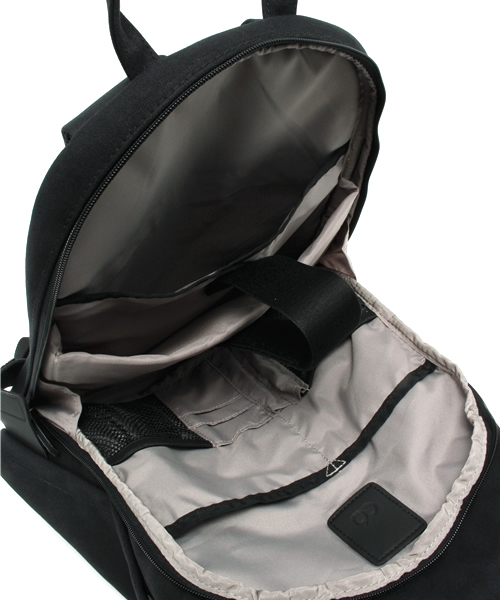 Lui's（ルイス）の「C6(シー・シックス) LAPTOP リュック（バックパック/リュック・メンズ・ネイビー/ブラック・FREE）」の7枚目の写真