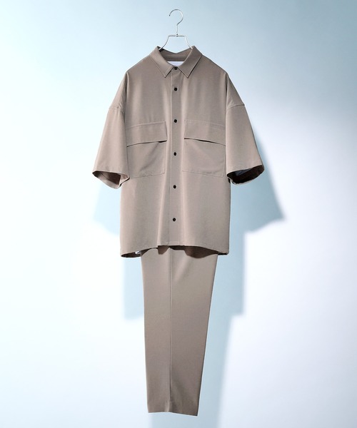 EMMA CLOTHES(エマクローズ)の「【セットアップ】ブライトポプリン レギュラーカラーシャツ オーバー ドレープ CPOシャツ&ワイドアンクルシェフパンツ ワンマイルウェア(シャツ/ブラウス・メンズ・ブラック/ブラウン/ベージュ/グリーン系その他/ベージュ系その他/ベージュ系その他2/ブラック系その他/グレイッシュベージュ/ライラック/グレイッシュブルー・M/L/S)」の22枚目の写真