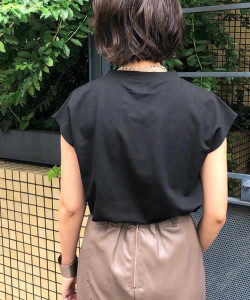 &g'aime(アンジェム)の「【&g'aime】フレンチスリーブハイネックトップス(Tシャツ/カットソー・レディース・ホワイト/ブラック/ベージュ/ブラウン・FREE)」の12枚目の写真