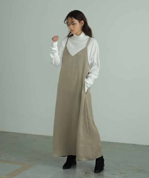 AMERICAN HOLIC（アメリカンホリック）の「ロングスリーブタートルカットプルオーバー　＊（Tシャツ/カットソー・レディース・ライトグレー/ブラック/ブラウン/オフホワイト/アイボリー・MEDIUM/LARGE）」の21枚目の写真