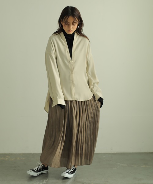 AMERICAN HOLIC（アメリカンホリック）の「ロングスリーブタートルカットプルオーバー　＊（Tシャツ/カットソー・レディース・ライトグレー/ブラック/ブラウン/オフホワイト/アイボリー・MEDIUM/LARGE）」の16枚目の写真