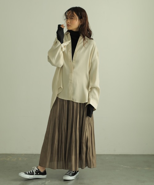 AMERICAN HOLIC（アメリカンホリック）の「ロングスリーブタートルカットプルオーバー　＊（Tシャツ/カットソー・レディース・ライトグレー/ブラック/ブラウン/オフホワイト/アイボリー・MEDIUM/LARGE）」の17枚目の写真