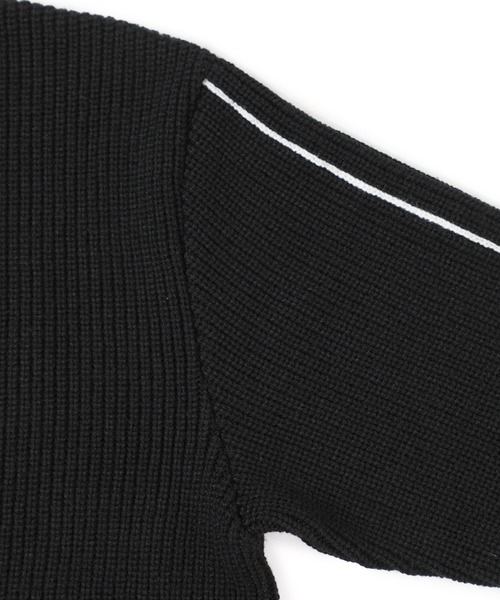 F（エフ）（エフ）の「【F】COLOR SCHEME CREWNECK（ニット/セーター・メンズ・ブラック・1/2）」の10枚目の写真