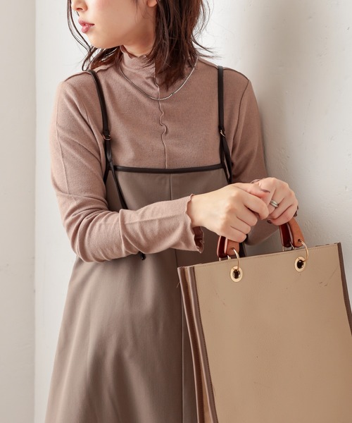 natural couture(ナチュラルクチュール)の「ほんのりシアーカットタートル(Tシャツ/カットソー・レディース・ブラック/ベージュ/グレー/アイボリー・FREE)」の18枚目の写真