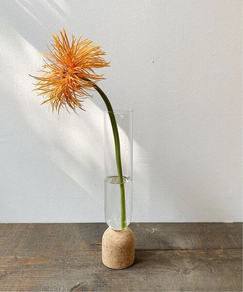 journal standard Furniture (ジャーナルスタンダードファニチャー)の「【CLAY/クレイ】CORK FLOWER VASE L フラワーベース 花瓶(フラワーベース・レディース・その他・FREE)」の3枚目の写真