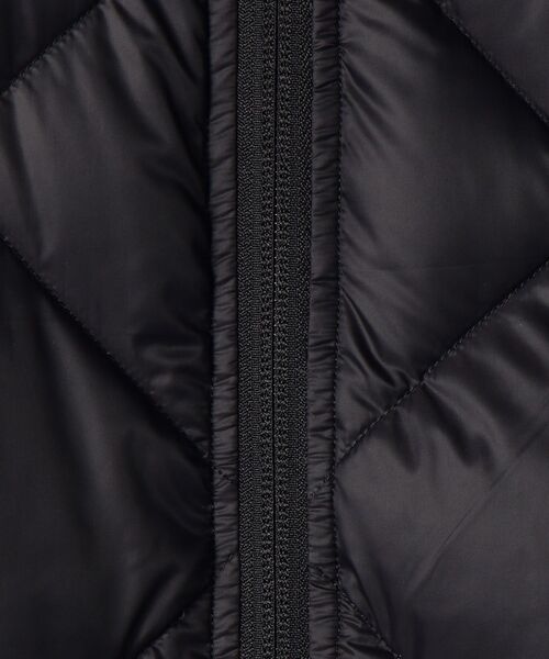 SHIPS（シップス）の「SHIPS: スクエアキルト インナーダウン（ブルゾン・メンズ・ブラック/オリーブ/カーキ・SMALL/MEDIUM/LARGE）」の7枚目の写真
