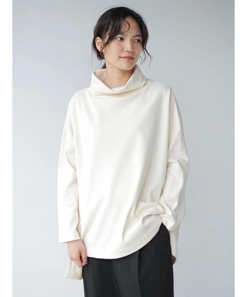 AMERICAN HOLIC（アメリカンホリック）の「オフタートルカットチュニック（Tシャツ/カットソー・レディース・モカ/サックスブルー/チャコールグレー/アイボリー・FREE）」の11枚目の写真