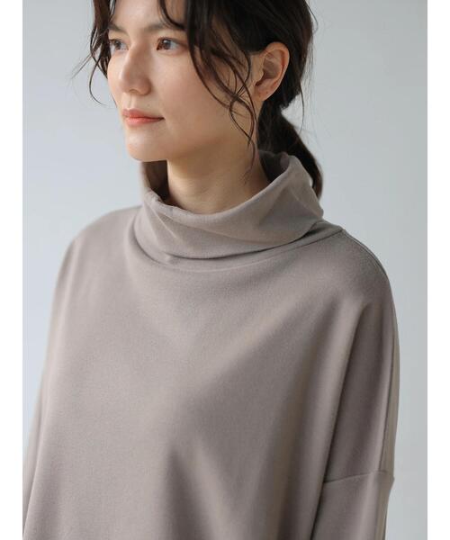 AMERICAN HOLIC（アメリカンホリック）の「オフタートルカットチュニック（Tシャツ/カットソー・レディース・モカ/サックスブルー/チャコールグレー/アイボリー・FREE）」の18枚目の写真