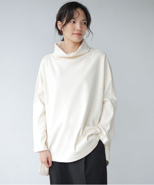 AMERICAN HOLIC（アメリカンホリック）の「オフタートルカットチュニック（Tシャツ/カットソー・レディース・モカ/サックスブルー/チャコールグレー/アイボリー・FREE）」の3枚目の写真