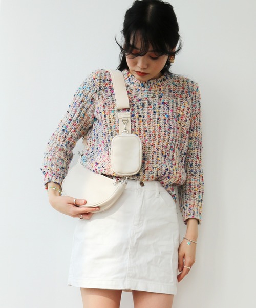 ACCOMMODE（アコモデ）の「ポーチつきボディバッグ（ボディバッグ/ウエストポーチ・レディース・パープル/ホワイト・FREE）」の2枚目の写真