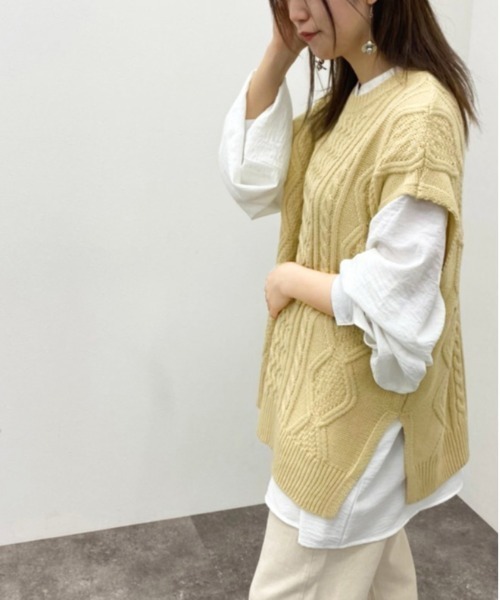 apres jour mignon（アプレジュールミニョン）の「ケーブルニットベスト【ZOZOTOWN限定アイテム】（ベスト・レディース・ブラック/アイボリー/クリーム・X-LARGE/フリー）」の6枚目の写真