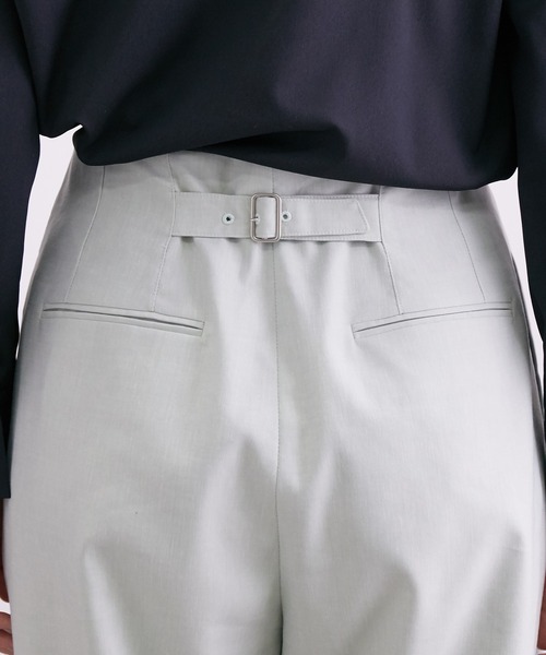 SALON adam et rope'（サロン アダム エ ロペ）の「バックベルト付き麻混タックパンツ（その他パンツ・レディース・ブラック/ベージュ/ライトグリーン・M/S）」の20枚目の写真