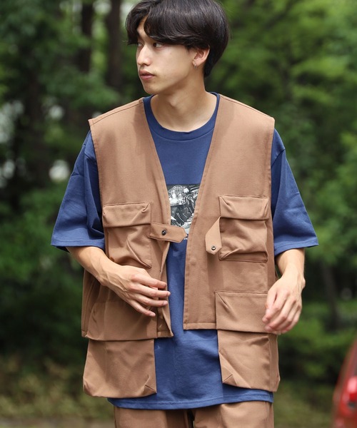 REMI RELIEF(レミレリーフ)の「REMI RELIEF/レミレリーフ ポケッタブルベスト vest メンズ 夏物 夏服(ベスト・メンズ・ベージュ/ブラウン・M/L/XL)」の10枚目の写真