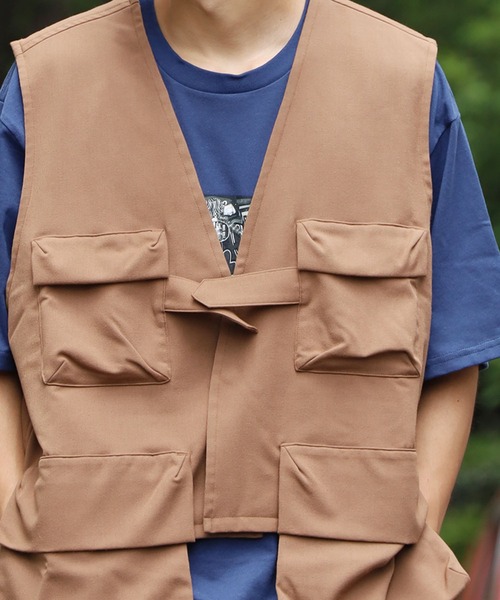 REMI RELIEF(レミレリーフ)の「REMI RELIEF/レミレリーフ ポケッタブルベスト vest メンズ 夏物 夏服(ベスト・メンズ・ベージュ/ブラウン・M/L/XL)」の9枚目の写真