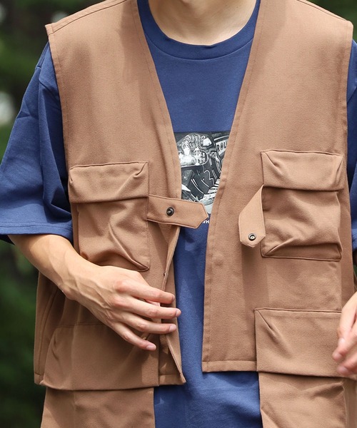 REMI RELIEF(レミレリーフ)の「REMI RELIEF/レミレリーフ ポケッタブルベスト vest メンズ 夏物 夏服(ベスト・メンズ・ベージュ/ブラウン・M/L/XL)」の11枚目の写真