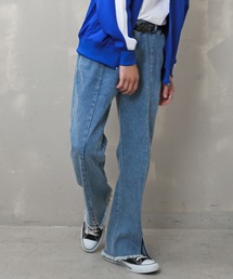 SPINNS | スリット入りデニムフレアパンツ(デニムパンツ)