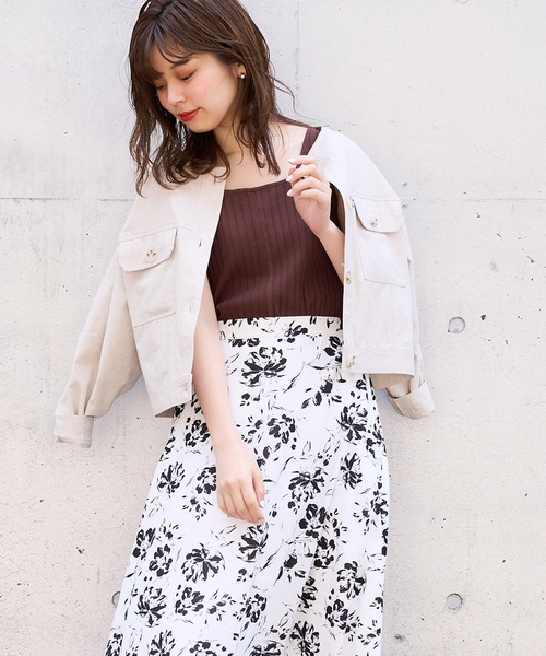 natural couture（ナチュラルクチュール）の「綿麻ノーカラーショートブルゾン（ブルゾン・レディース・カーキ/サックスブルー/ライトベージュ/オフホワイト・FREE）」の6枚目の写真