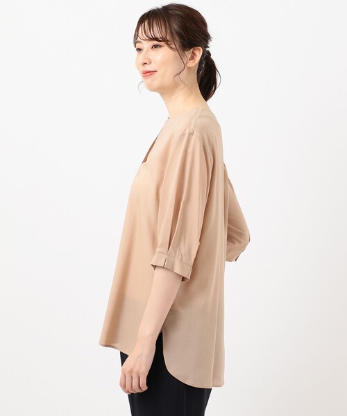 J.PRESS(ジェイプレス)の「【洗える】キュプラローン ノーカラー ブラウス(シャツ/ブラウス・レディース・ピンク系・T13/T15)」の5枚目の写真