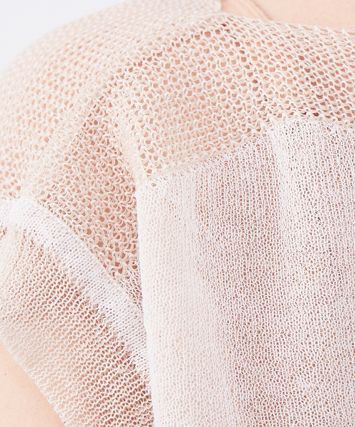 qualite（カリテ）の「【リバーシブル対応】シアーカラーレイヤードニット（ニット/セーター・レディース・ホワイト/ピンク/ダークネイビー・フリー）」の8枚目の写真