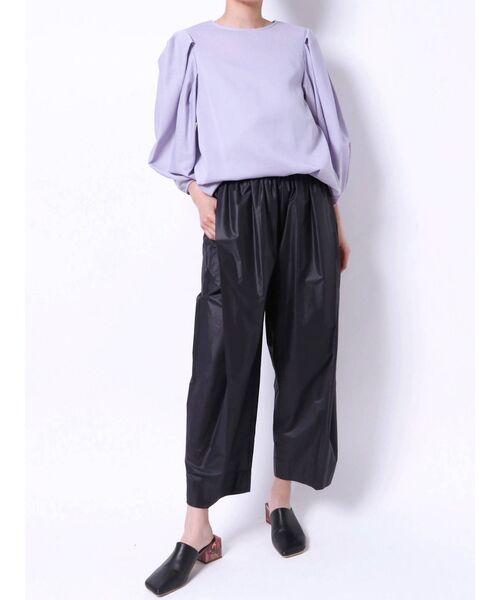 ELENDEEK（エレンディーク）の「コクーンギャザーパンツ（その他パンツ・レディース・ブラック/ライトブルー/カーキ・01/02）」の9枚目の写真