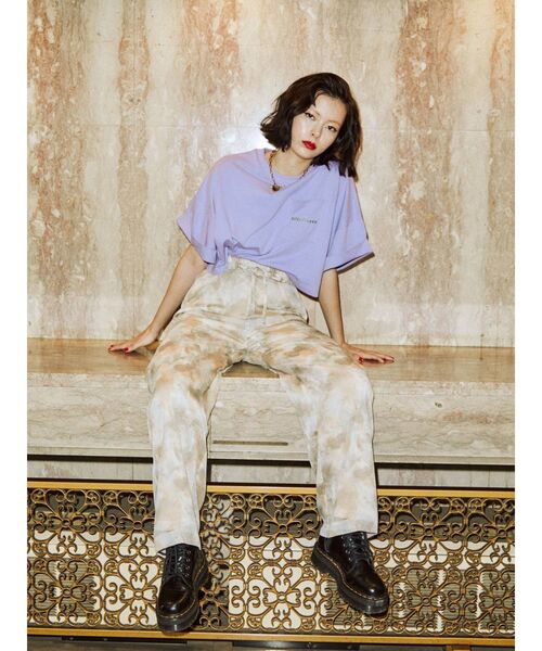 jouetie（ジュエティ）の「クロップドロゴ Tシャツ（Tシャツ/カットソー・レディース・オフホワイト/ブラック/パープル・MEDIUM）」の13枚目の写真