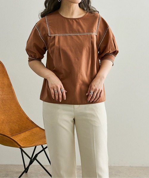 Ambre Neige（アンブルネージュ）の「パイピングパワショルブラウス／【WEB/EC限定商品】（シャツ/ブラウス・レディース・ホワイト/クリーム/キャメル・FREE）」の5枚目の写真