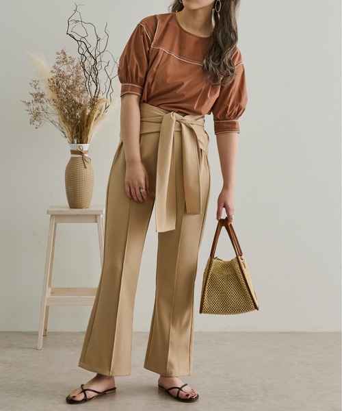 Ambre Neige（アンブルネージュ）の「パイピングパワショルブラウス／【WEB/EC限定商品】（シャツ/ブラウス・レディース・ホワイト/クリーム/キャメル・FREE）」の19枚目の写真